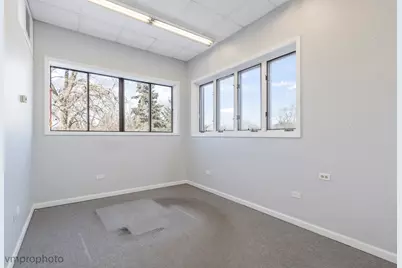 22290 N Hillview Drive #4A, Lake Barrington, IL 60010 - Photo 8