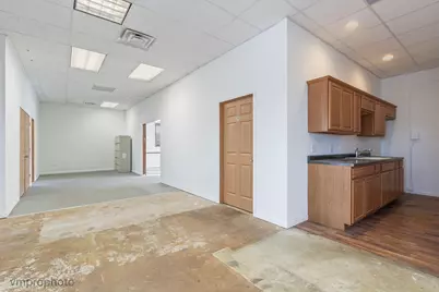 22290 N Hillview Drive #4A, Lake Barrington, IL 60010 - Photo 12