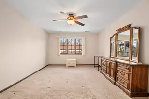 7761 W Foresthill Ln, Palos Heights, IL 60463 - Photo 8