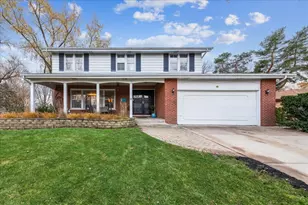 458 S Burno Dr, Palatine, IL 60067 - Photo 1