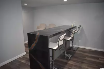 2119 Jefferson St, Quincy, IL 62301 - Photo 20