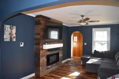 2119 Jefferson St, Quincy, IL 62301 - Photo 10