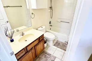 5362 Wildspring Dr, Lake in the Hills, IL 60156 - Photo 14