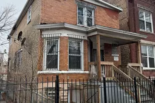 6624 S Marquette Rd, Chicago, IL 60637 - Photo 2