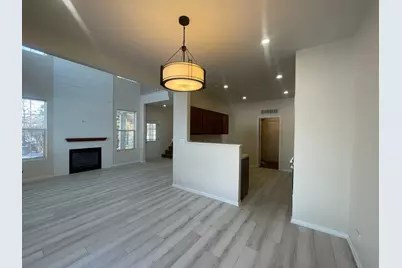 [Address not provided], Naperville, IL 60563 - Photo 4