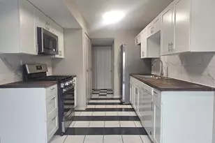 841 Oxford Pl, Wheeling, IL 60090 - Photo 6