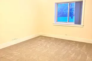 300 S Roselle Rd, Schaumburg, IL 60193 - Photo 14