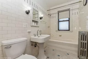 7928 S Wood St, Chicago, IL 60620 - Photo 10