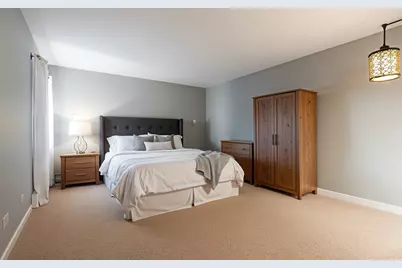 1321 S Finley Road #419, Lombard, IL 60148 - Photo 12