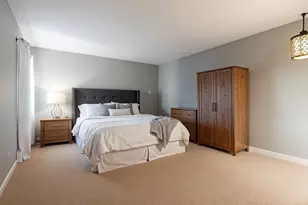 1321 S Finley Rd, Lombard, IL 60148 - Photo 12