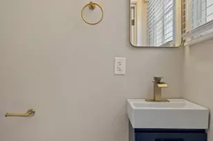 412 W 9th St, Sterling, IL 61081 - Photo 18