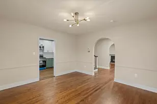 412 W 9th St, Sterling, IL 61081 - Photo 6