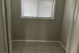 1751 Felten Rd, Aurora, IL 60505 - Photo 10