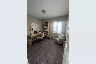 122 Ambassador Avenue, Romeoville, IL 60446 - Photo 2