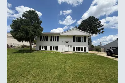 122 Ambassador Avenue, Romeoville, IL 60446 - Photo 1