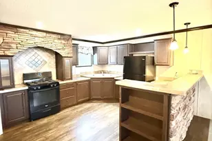 249 Todd Terrace, Lynwood, IL 60411 - Photo 6