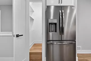 4249 N Sayre Ave, Norridge, IL 60706 - Photo 6