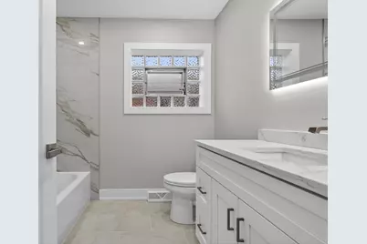 4249 N Sayre Avenue, Norridge, IL 60706 - Photo 14