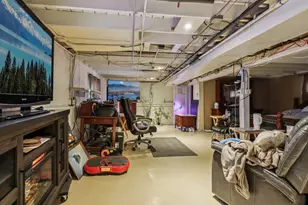 1615 S 20th Ave, Maywood, IL 60153 - Photo 22