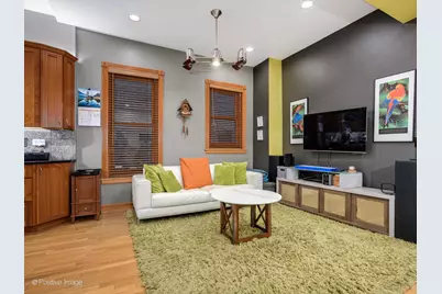 823 S Oakley Boulevard, Chicago, IL 60612 - Photo 8