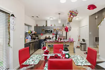 830 E Bowen Avenue #2A, Chicago, IL 60653 - Photo 6