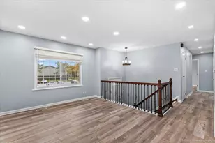 18120 Versailles Ln, Hazel Crest, IL 60429 - Photo 4