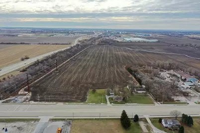 1296 E Bourbonnais Parkway, Bourbonnais, IL 60914 - Photo 2