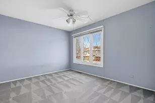 547 Woodmar Ln, Crystal Lake, IL 60014 - Photo 26