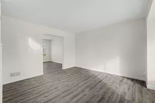 1661 Charlotte Cir, Naperville, IL 60564 - Photo 4