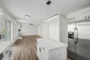 1661 Charlotte Cir, Naperville, IL 60564 - Photo 18