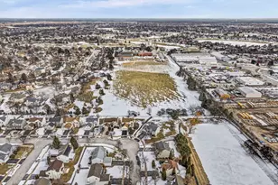 1661 Charlotte Cir, Naperville, IL 60564 - Photo 40