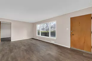 5522 Pershing Ave, Downers Grove, IL 60515 - Photo 6