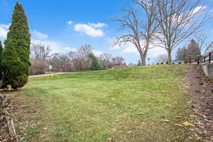 5522 Pershing Ave, Downers Grove, IL 60515 - Photo 26