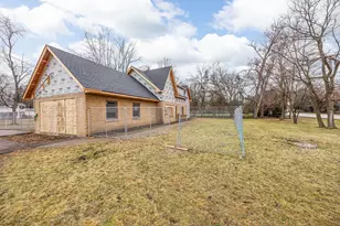 7680 Wolf Rd, Burr Ridge, IL 60527 - Photo 2