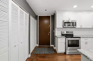 190 S Wood Dale Rd, Wood Dale, IL 60191 - Photo 12