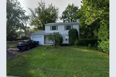 1112 Laurel Avenue, Deerfield, IL 60015 - Photo 1