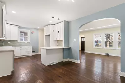 10954 S Normal Avenue, Chicago, IL 60628 - Photo 8