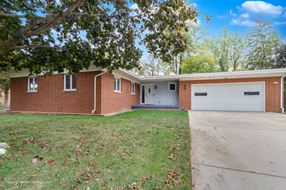 305 Prospect Avenue, Dwight, IL 60420 - Photo 1