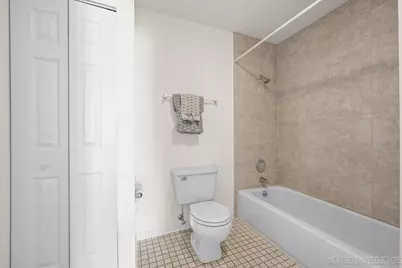 1630 W Pheasant Trail Drive #2, Arlington Heights, IL 60004 - Photo 18