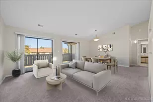 1630 W Pheasant Trail Dr, Arlington Heights, IL 60004 - Photo 2