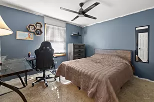 56 Huntcliff Ct, Fox River Grove, IL 60021 - Photo 20