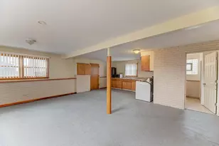 [Address not provided], Evergreen Park, IL 60805 - Photo 16