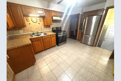 609 Linden Avenue, Bellwood, IL 60104 - Photo 2