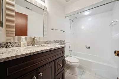 1S150 Spring Road #4K, Oakbrook Terrace, IL 60181 - Photo 18