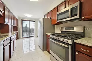 1S150 Spring Rd, Oakbrook Terrace, IL 60181 - Photo 28