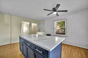 2546 W 115th St, Chicago, IL 60655 - Photo 12