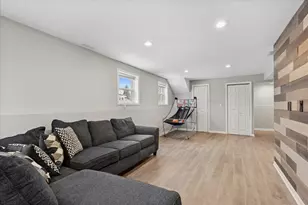 128 McCabe Dr, Streamwood, IL 60107 - Photo 16