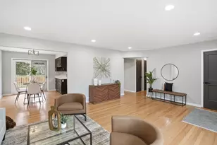 15944 School St, South Holland, IL 60473 - Photo 6