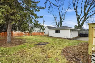 15944 School St, South Holland, IL 60473 - Photo 18