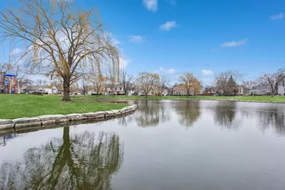 1135 Mount Vernon Court #B, Wheaton, IL 60189 - Photo 20